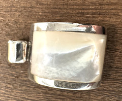 Vintage Modernist Sterling Silver Inlaid Flush Set Mother of Pearl Gem Pendant