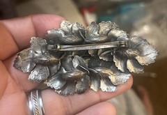 Vintage Antique Silver Tone Leaf Pattern C Clasp Closure Pin Brooch