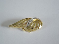 Small Bicolor Brooch Amerikan Teka Theodor Klotz 2.6 G/3.6 X 1.5 Cm
