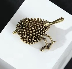 Bird Brooch Artsy Design Detailed Rhinestone Eye Gold Tone