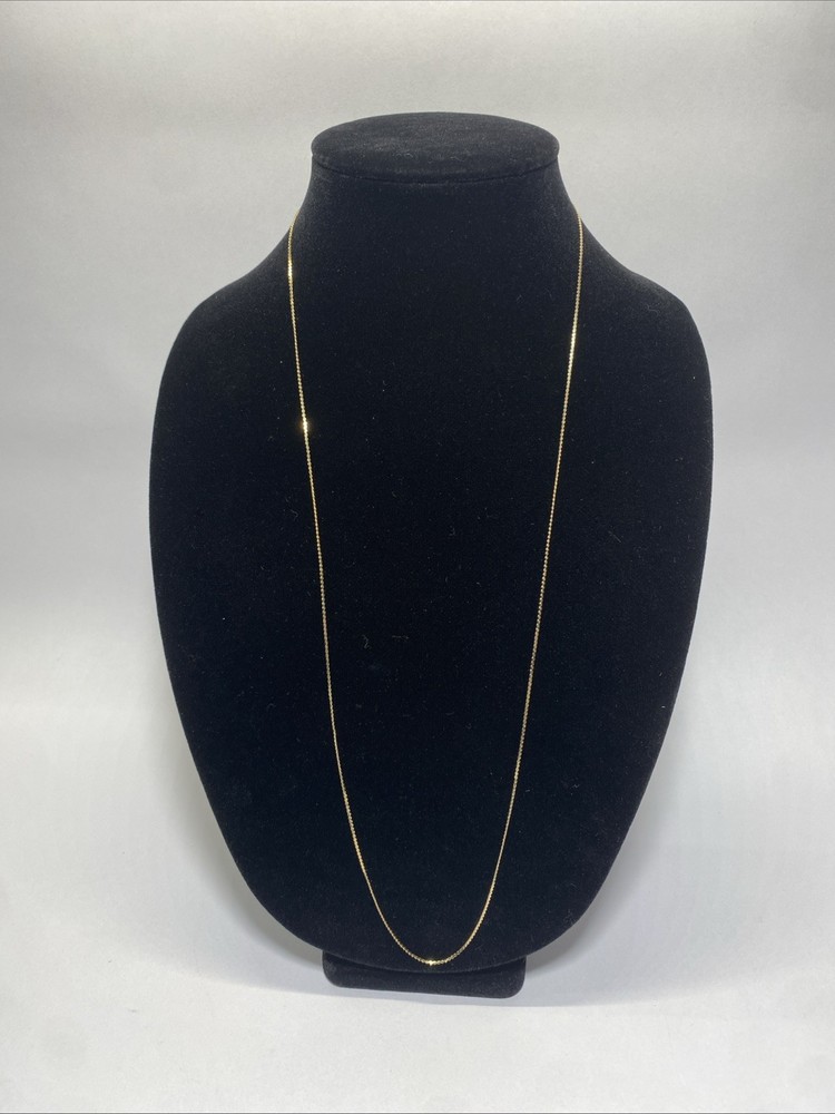 Vintage Medici Gold Tone 30” Serpentine Gold Tone Chain Necklace.
