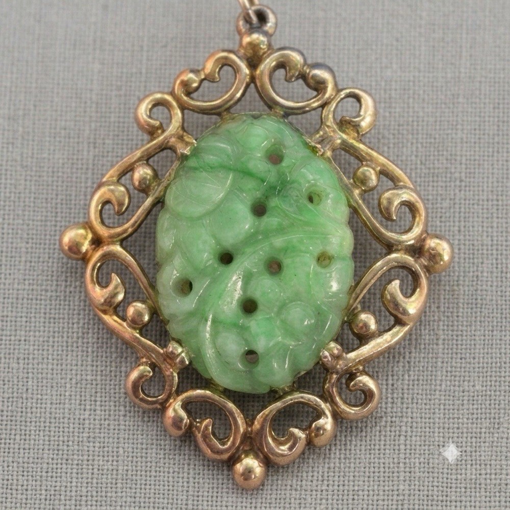 Faux Jade Pendant Carved Green Glass Cabochon Gold Tone Filigree MCM Vintage