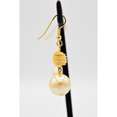 Vintage Pearl Drop Dangle Earrings Brushed Gold Beaded Ball Elegant 1980s BinU