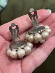 50’s / West Germany Faux Pearl Cluster Clip On Earrings Blue Purple Iridescent