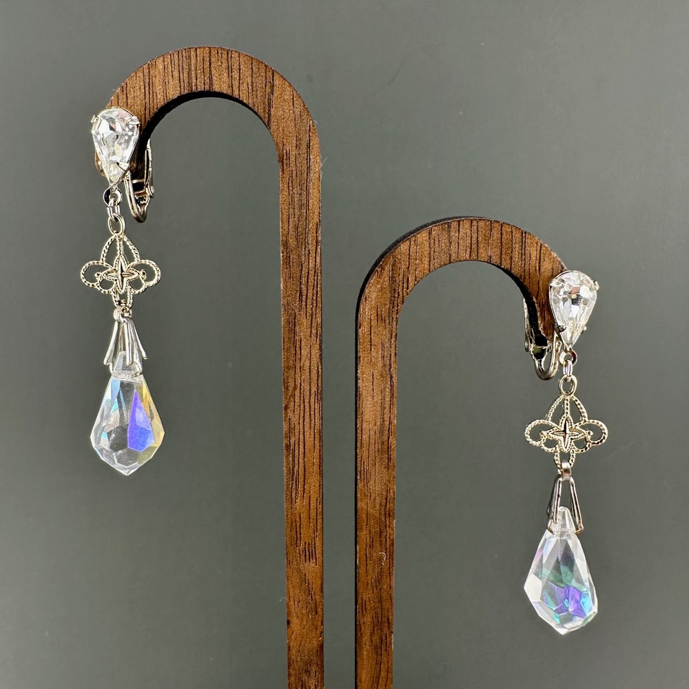 Vintage Earrings AB Crystal Dangle Silver Tone Filigree Briolette Teardrop Clip