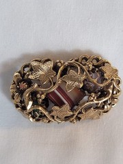 Vintage Ivy leaves gold tone w/stones Victorian revival brooch 2″