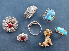 Antique 1.65Ct Turquoise, 0.24Ct Diamond and 15k Yellow Gold Ring Circa 1890