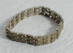 Vintage Silver Tone CU Rhinestone Linked Women Bracelet 7 inches
