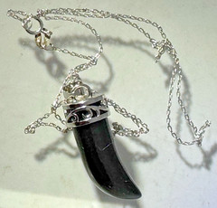 Vintage ATI 925 Silver Black Onyx Horn Tusk Pendant & 18″ Necklace NOS