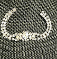 Vintage Austria 2-Layer Crystal Bracelet Bright Clear Crystals Signed Austria 7″