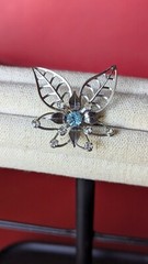 Vintage Silver Tone BLUE Rhinestone Flower LEAVES Open Work PENDANT Pin Brooch
