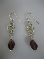 VINTAGE STERLING SILVER ROLO CHAIN AND GLASS BEAD NECKLACE AND EARRING SET
