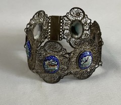 Vintage Chinese Silver Intricate Filigree Enamel Animals Plaques Story Bracelet