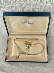 TRIFARI Brooch(1950) Necklace Dangle Navette Gold-Trifanium PAT PEND Box
