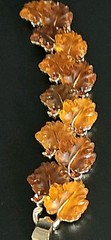 Signed Vintage Lisner Two Tone Amber/Brown Thermoset Oak Leaf Parure Set