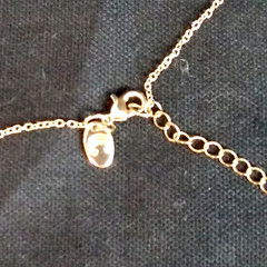 VINTAGE FAUX JADE BEAD & GOLD TONE CHAIN NECKLACE WITH CHAIN TASSELS SIGNED “C”