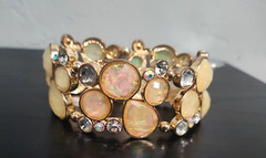 Lot Of Vintage Modern Costume Bracelets Jewelry 17 Pieces