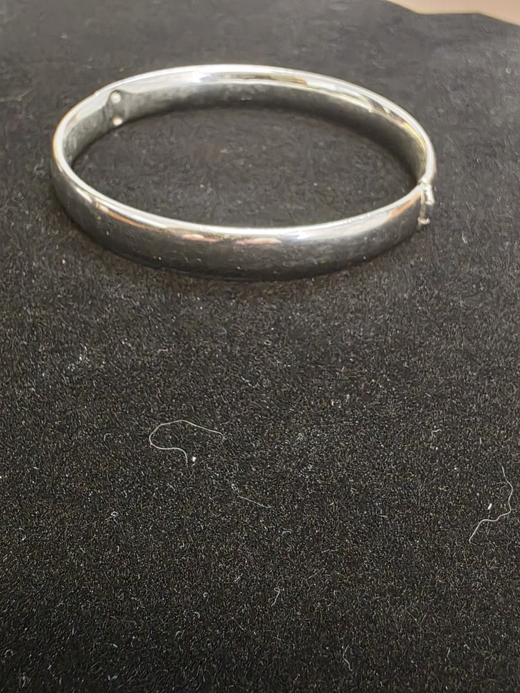 1950s White Silver Tone Bangle Bracelet Vintage Polished Brushed
