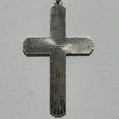 Vintage Sterling Silver 925 Ivy Floral Etched Cross Pendant 18” Necklace