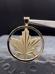 VTG Sterling Silver Gold Vermeil Maple Leaf Engraved Pendant Charm Estate 925