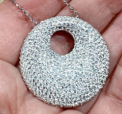 SWAROVSKI SIGNED SWAN ROUND PENDANT NECKLACE 15.5 -17 INCHES LONG