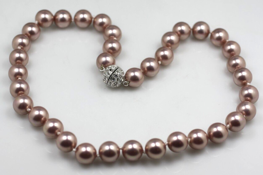 Fabulous lavender glass imitation faux pearl 12mm knotted strand necklace 19″