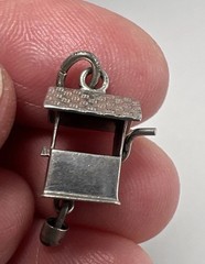 Vintage Sterling Silver 925 Wishing Well Charm Pendant
