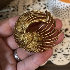 Vintage MONET signed gold tone textured massive designer brooch