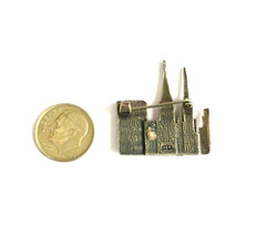 Vintage 1930’s Sterling Silver Old New York City Skyline Pin 6 grams