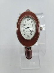 Vintage Vellaccio Womans Cuff Watch with new battery