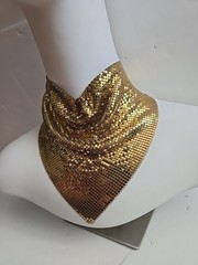 Vtg 1970’s 80s Gold Tone Mesh Cowl Bib Necklace Small