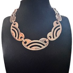 Vintage Choker Style Necklace Modernist Style Gold Tone 15 Inch 1970s 80s