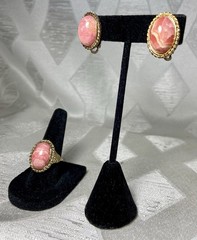 Vintage Marvella Pink Marble Cabachon Jewelry Set Ring & Clip On Earrings