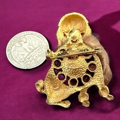 JJ Jonette Brooch Pin Dog Fur Mink Figural Googly Eyes Vintage Signed