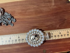Vtg Jewelry Lot Of 10 JJ DM & Unsigned Mixed Metals Brooches Color Stones
