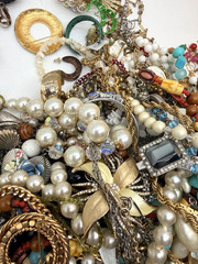 5lbs Vintage Jewelry Lot For Wear Or Harvest Some New Broken Many Signed