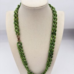 Vtg Marbled Celluloid Link Necklace Faux Green Jade Fancy Clasp