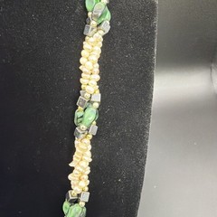 Elegant Vintage-Style Twisted Pearl – Gemstone Statement Necklace 19 Inches