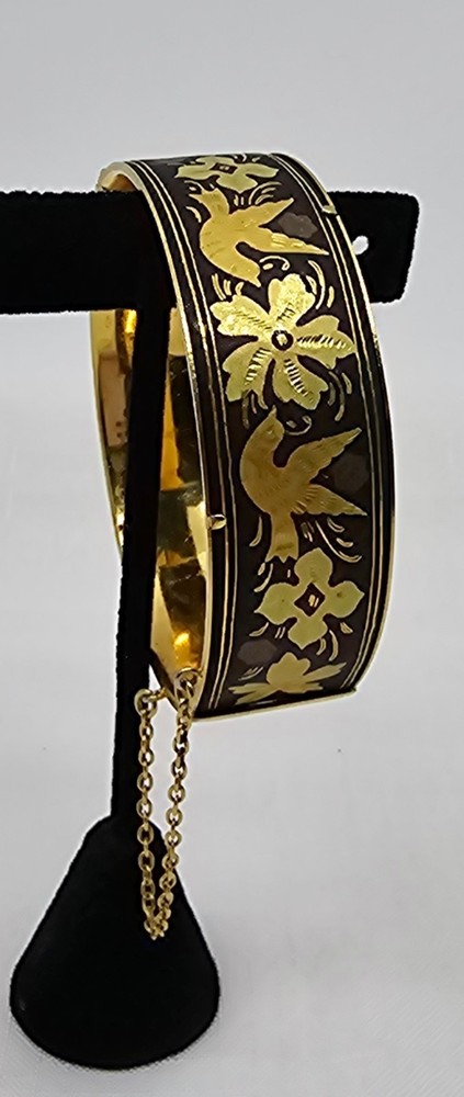Vintage Damascene Hinged Bracelet & Clip-On Earrings Jewelry Set Black & Gold