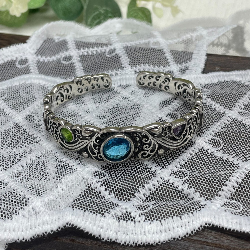 Openwork carved blue topaz bracelet for women, vintage style.