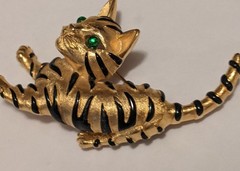 Vintage Trifari Tiger Cub Ark Series Brooch Pin 1966 Green Eyed Kitten Cat
