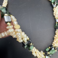 Elegant Vintage-Style Twisted Pearl – Gemstone Statement Necklace 19 Inches
