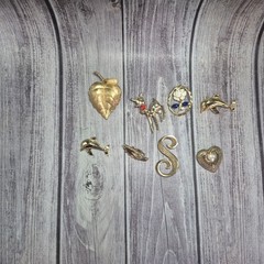 Lot Of 8 Pins Brooches Various Makers