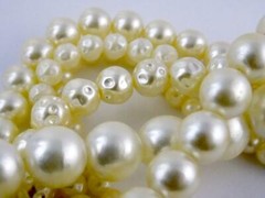 Vintage Unbranded Goldtone Clasp Six Strand Faux Pearl Statement Necklace