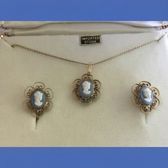 1/20 12 KT GOLD FILLED Vintage Necklace & Earring Blue Cameo Set By Donna In Box
