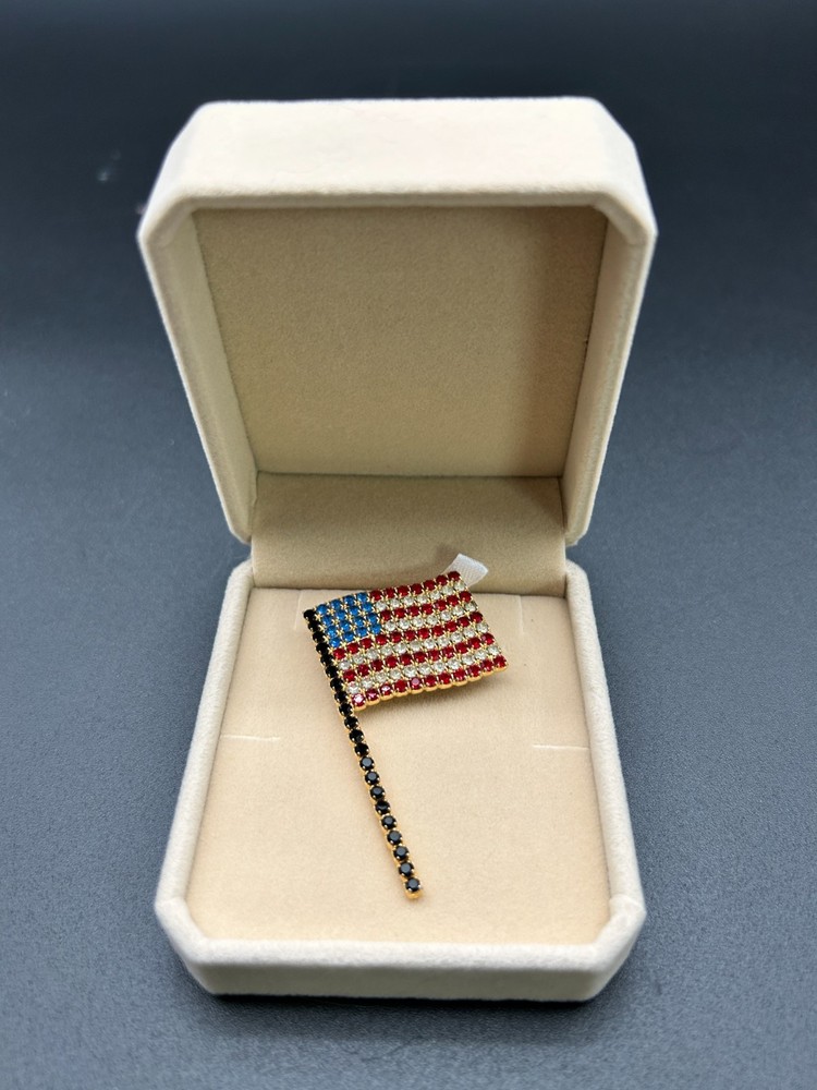 Vintage Dorothy Bauer American Flag Brooch Rhinestone 4th of July Patriotic Pin