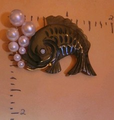 Vintage Swoboda Extremely Rare Carved Jade And Pearl Blowing Koi Fish Brooch