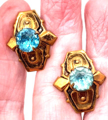Vintage 1940s/1950s Gold Tone Blue Rhinestone 1″ Screw Back Earrings Retro