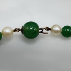 Vintage Cultured Pearl & Aventurine Necklace 28 in 7 mm Hidden Clasp 1980s