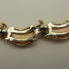 Vintage Thermoset Necklace Lucite Crescent Peach Gold Tone Choker Collar 15 Inch